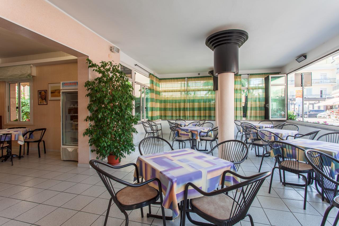 Hotel Benvenuti Gatteo a Mare Extérieur photo